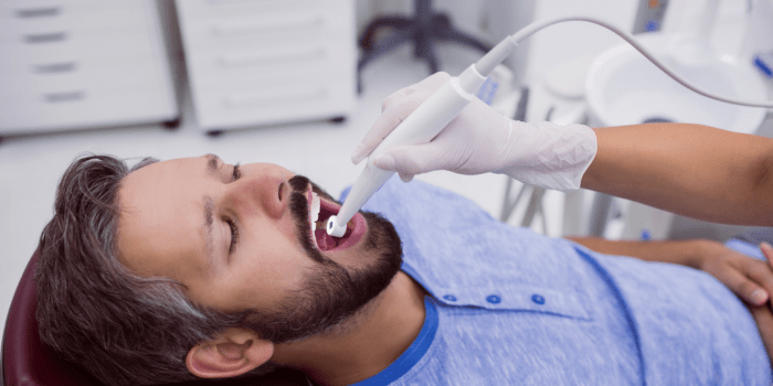 Find Your Smile Again with the Best Dental Implant Clinic in&nbsp;Noida